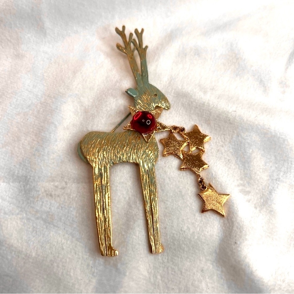 90’s Christmas Reindeer With Stars Pendant